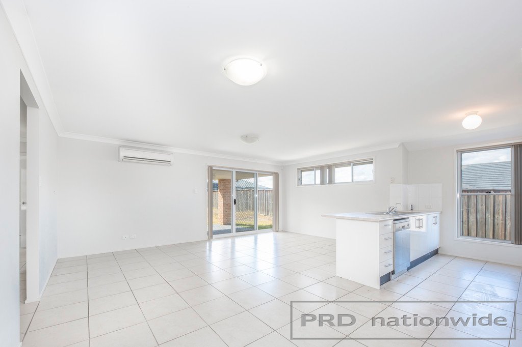 9 Champion Cres GILLIESTON HEIGHTS 3