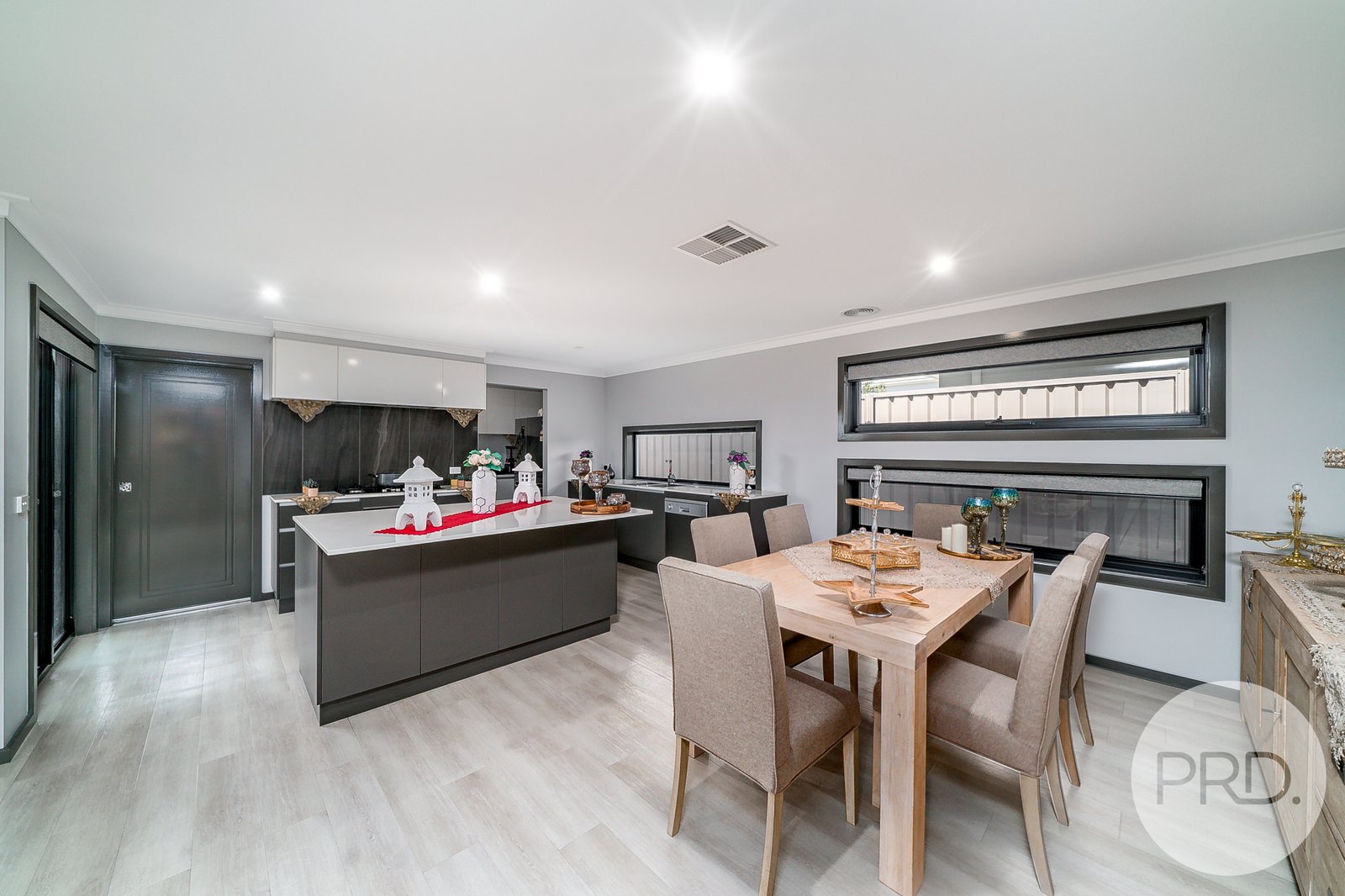 9 Chang Avenue LLOYD 16