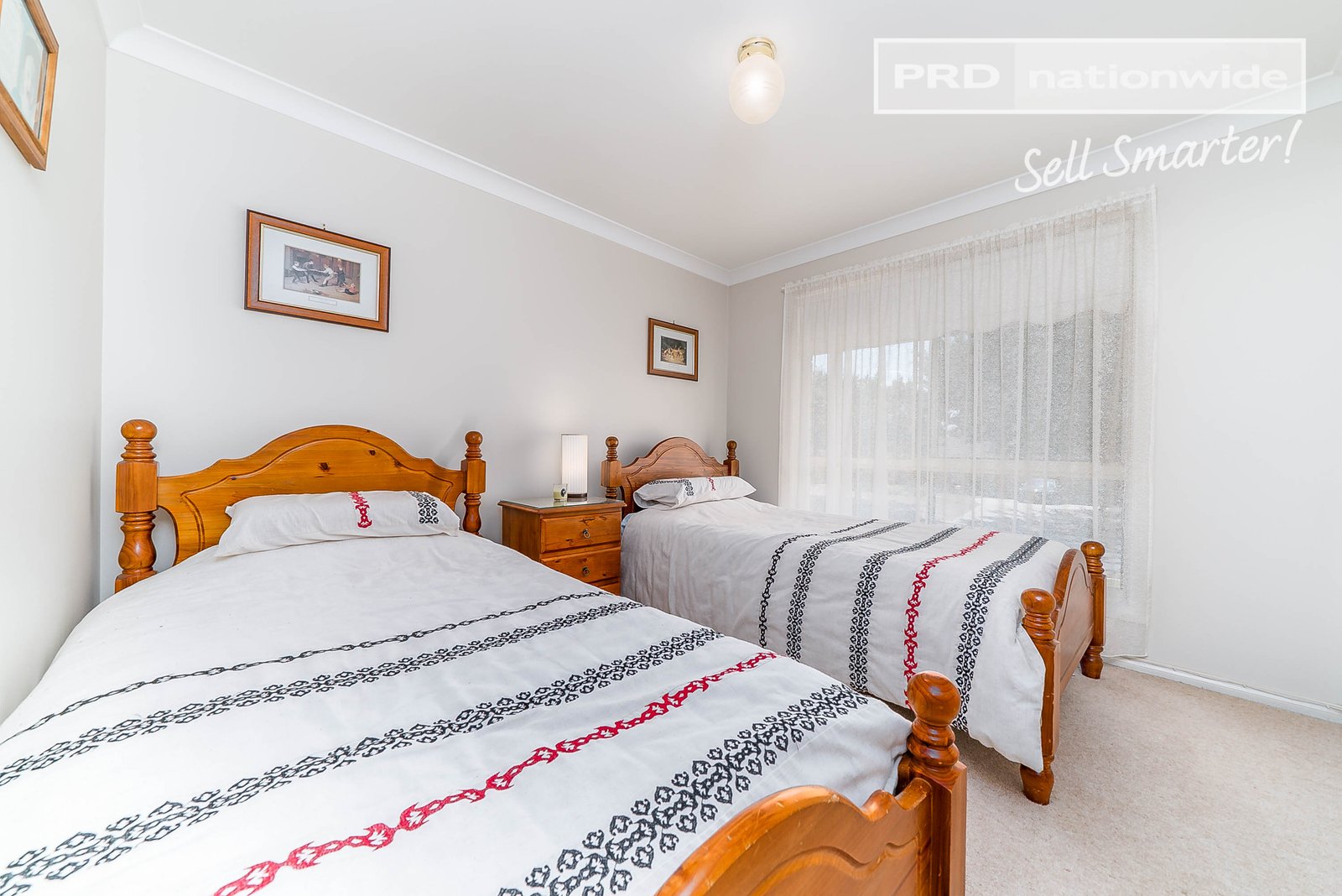 9 Chisholm Place LLOYD 6