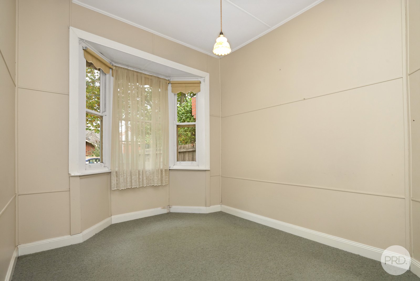 9 Church Street NEWINGTON 10