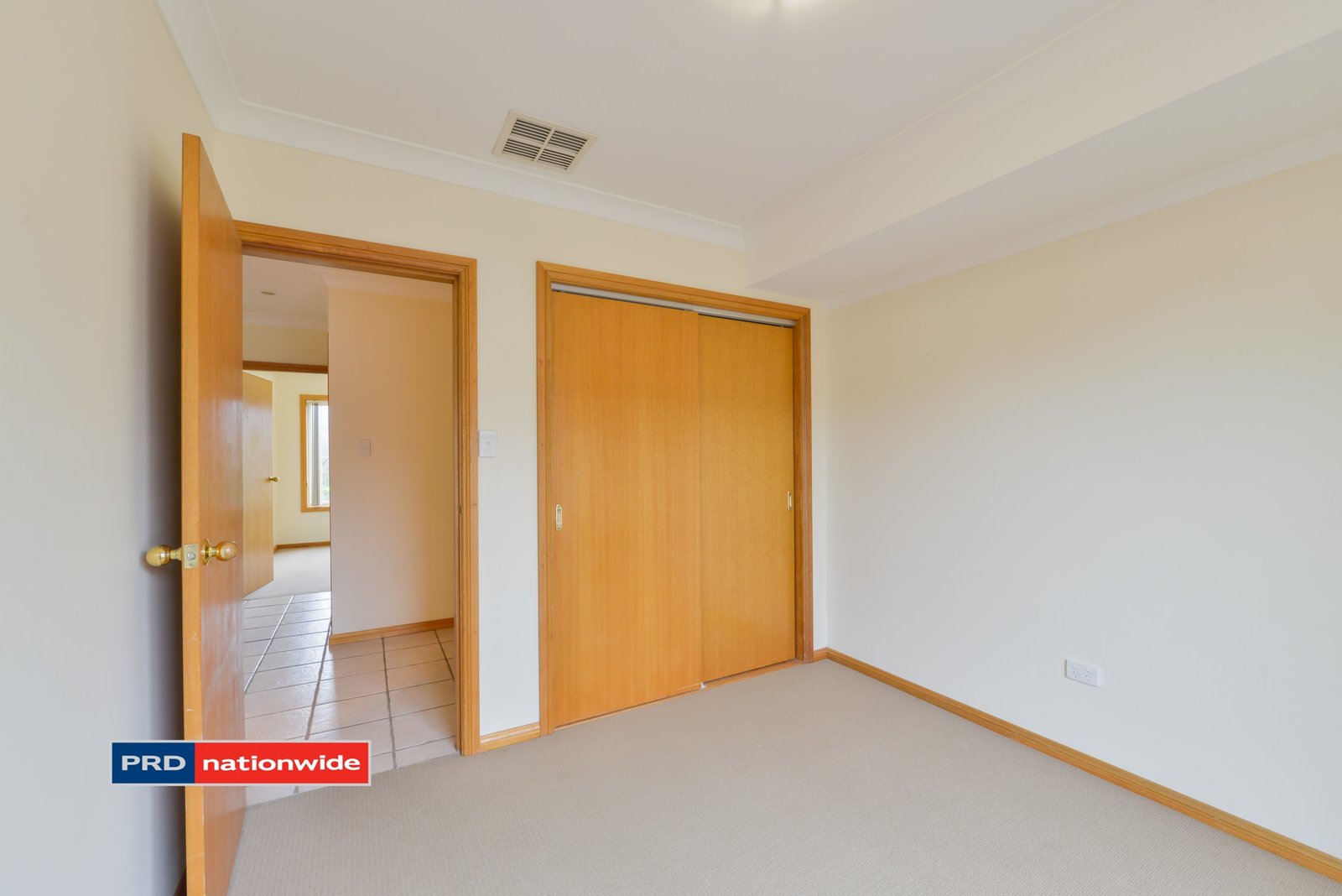 9 Church Street TAMWORTH 14