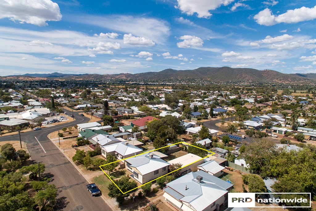 9 Churchill Street TAMWORTH 22