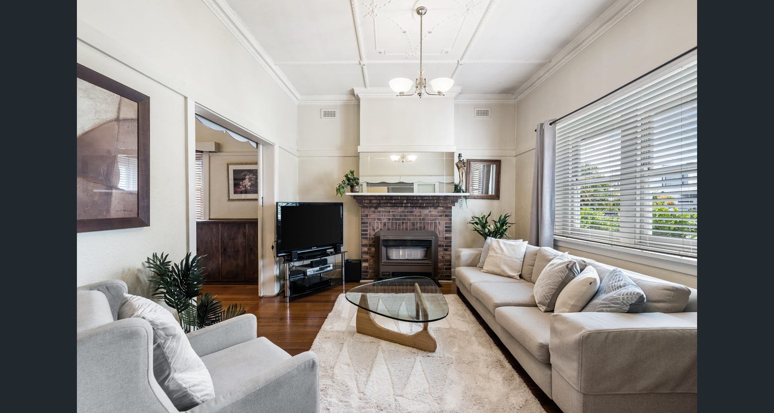 Gallery: 9 Clapperton Street
