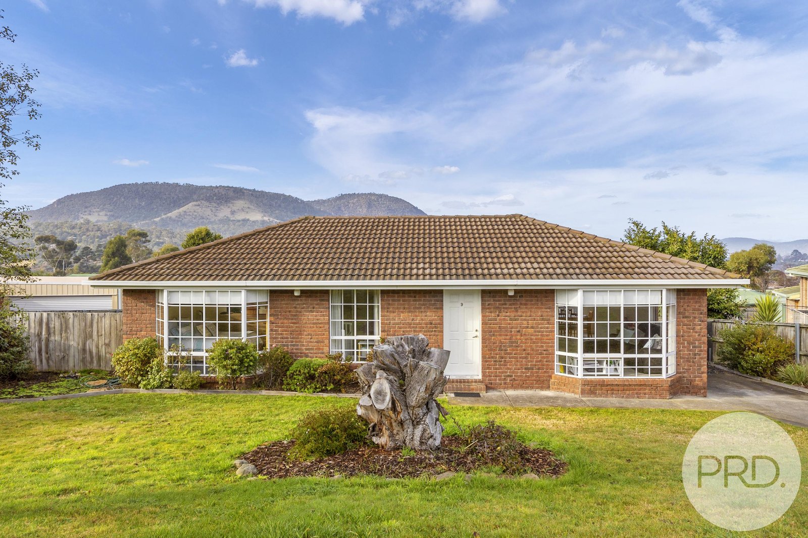 9 Clives Avenue OLD BEACH 2