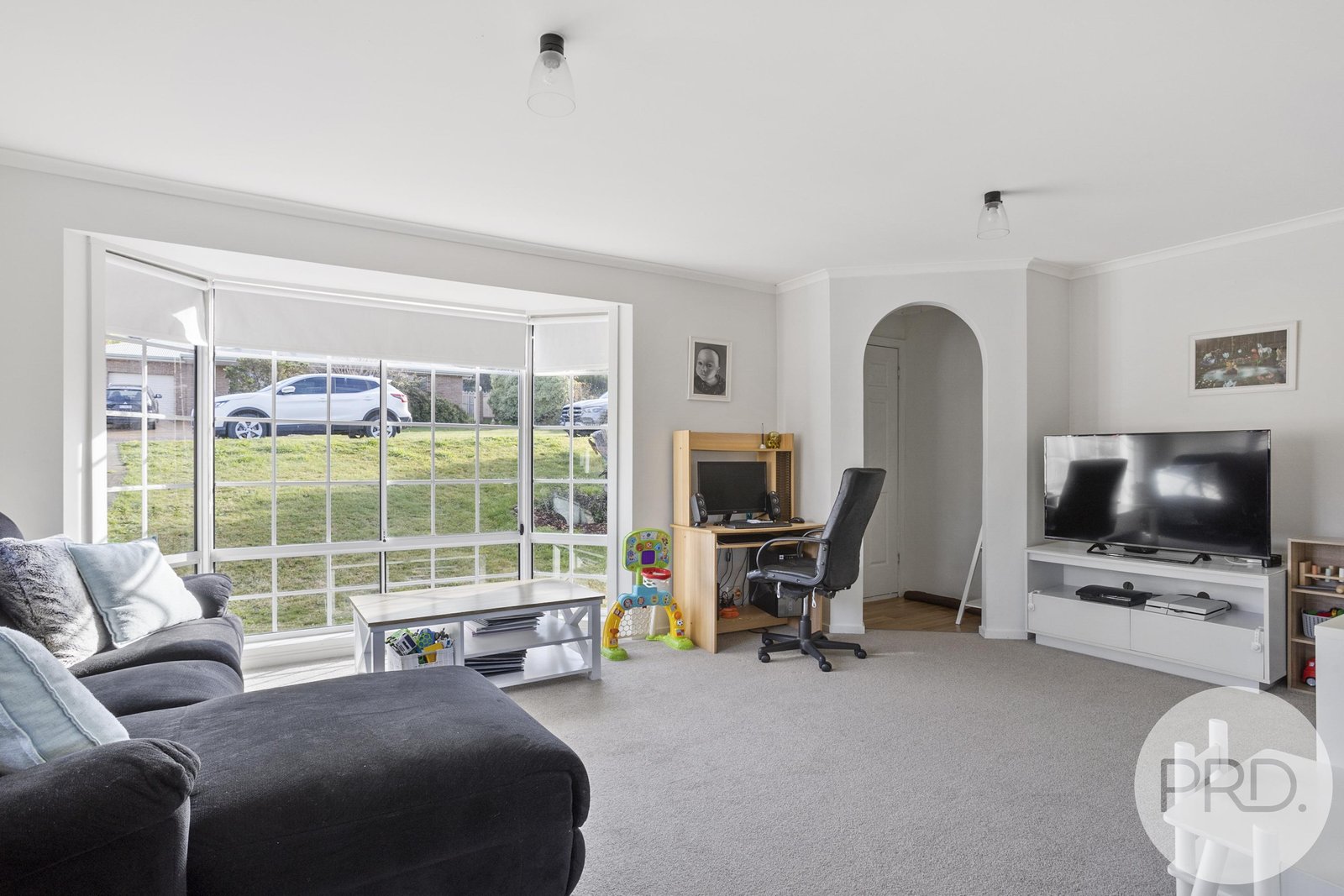 9 Clives Avenue OLD BEACH 3