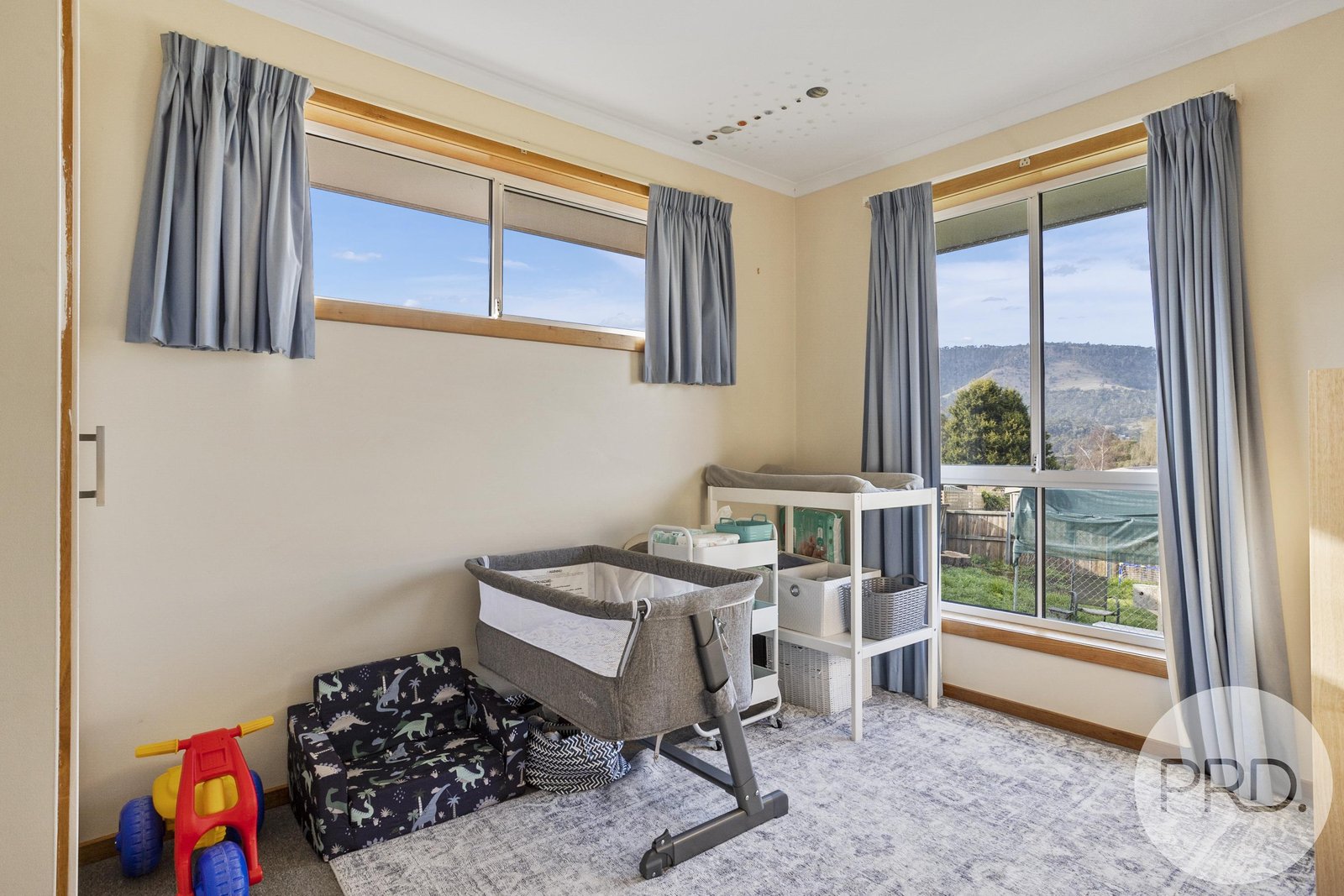 9 Clives Avenue OLD BEACH 11