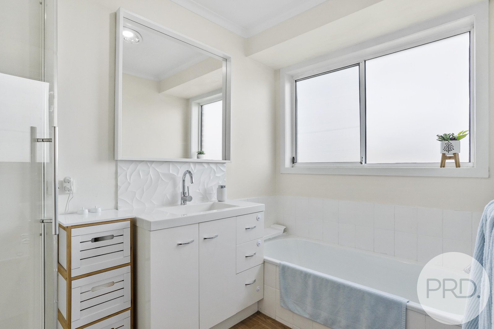 9 Clives Avenue OLD BEACH 12