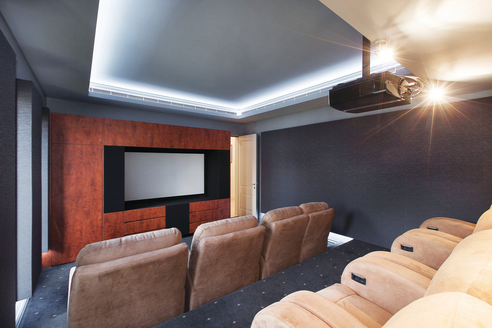 9 Cloverdale Road, Glen Iris, VIC