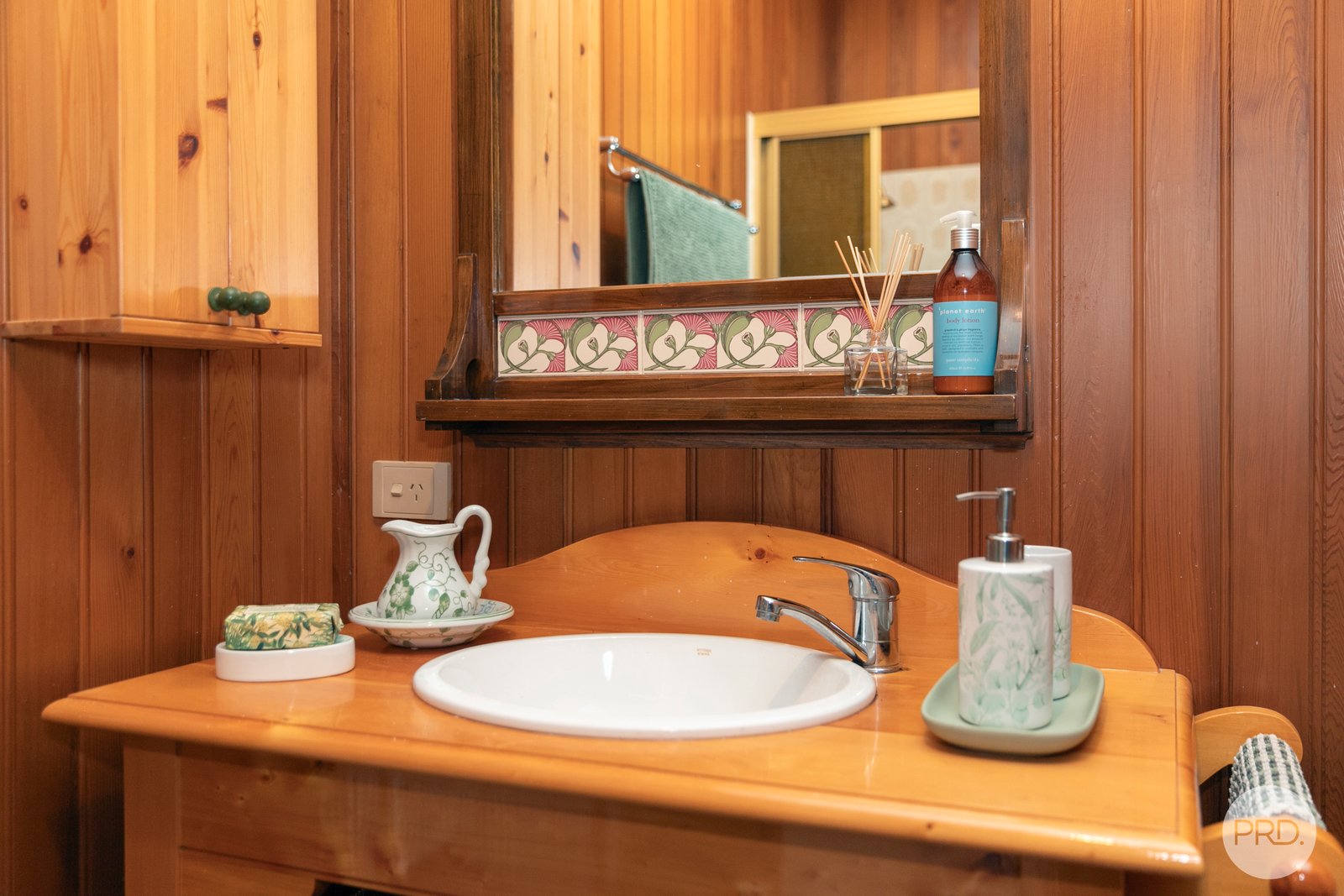 9 Cochrane Drive SNAKE VALLEY 9