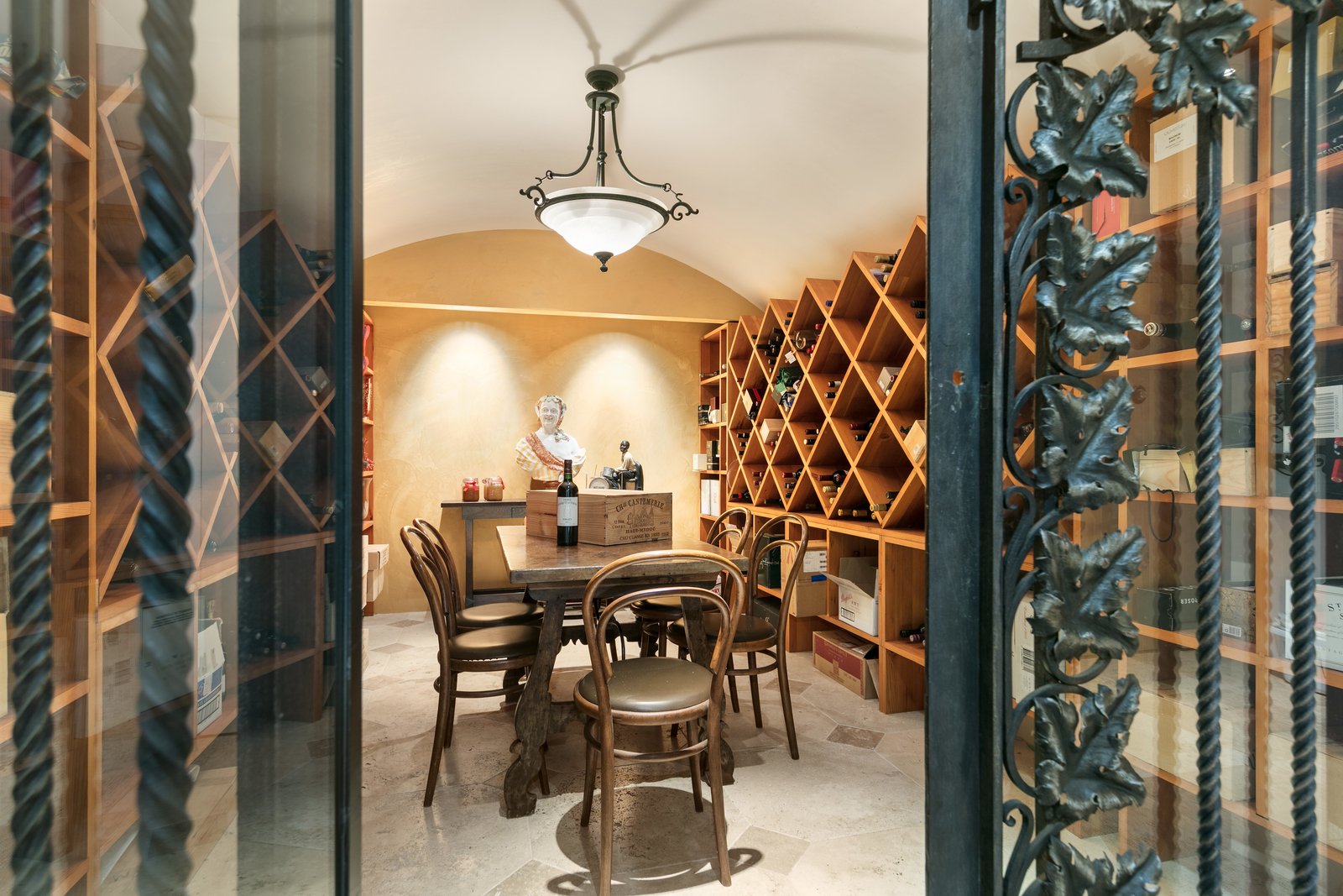 Real Estate and Property in 9 Cole Court, Toorak, VIC