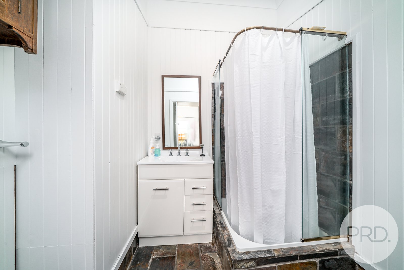 9 Coleman Street TURVEY PARK 7