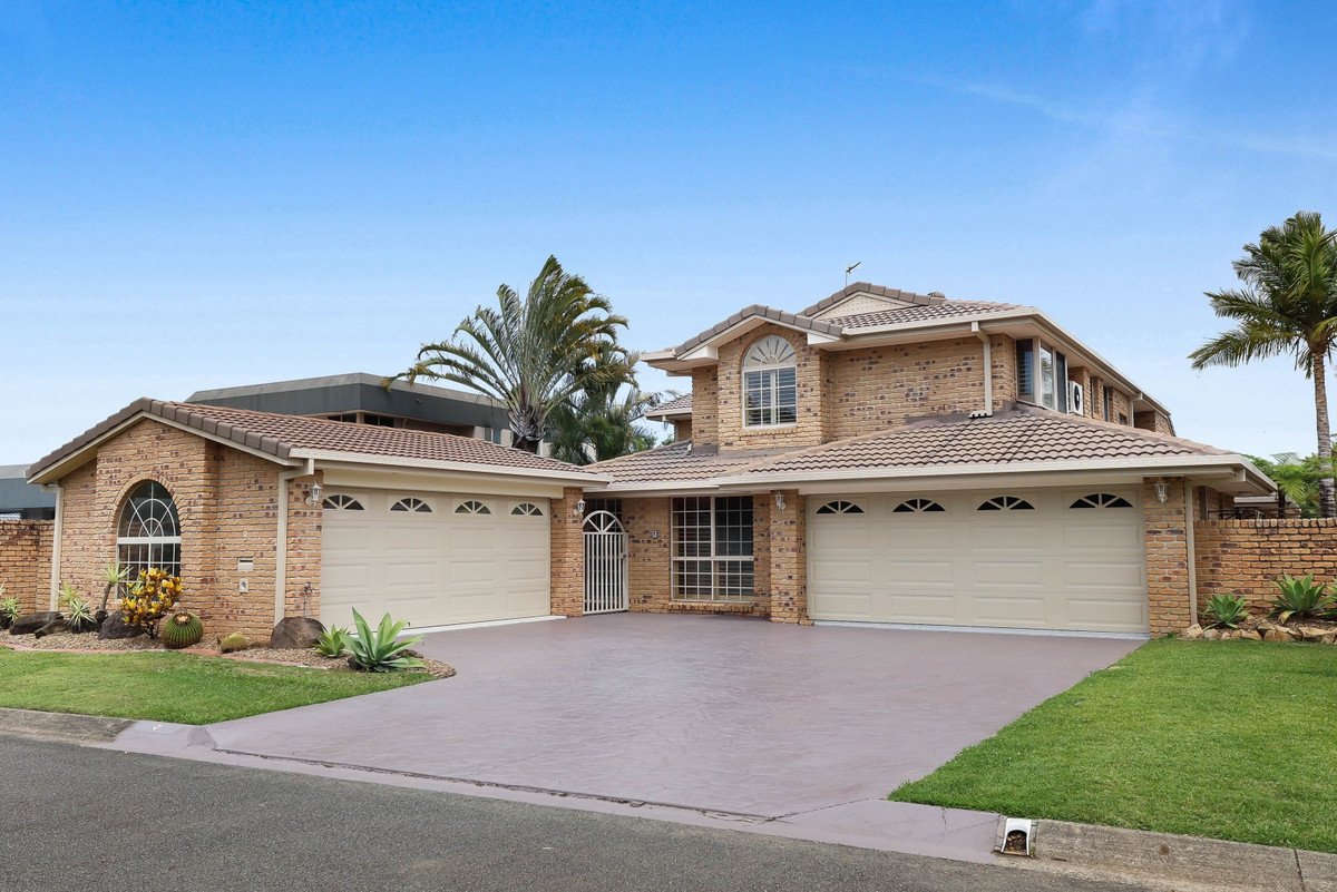 9 Collingwood Avenue Robina 5