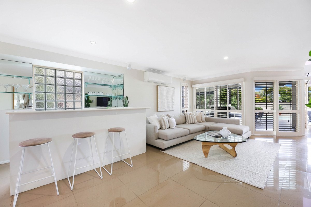 9 Collingwood Avenue Robina 8