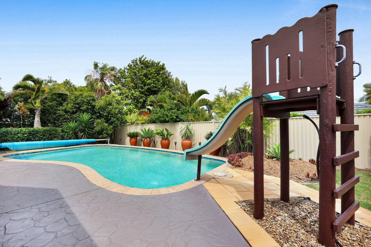 9 Collingwood Avenue Robina 34