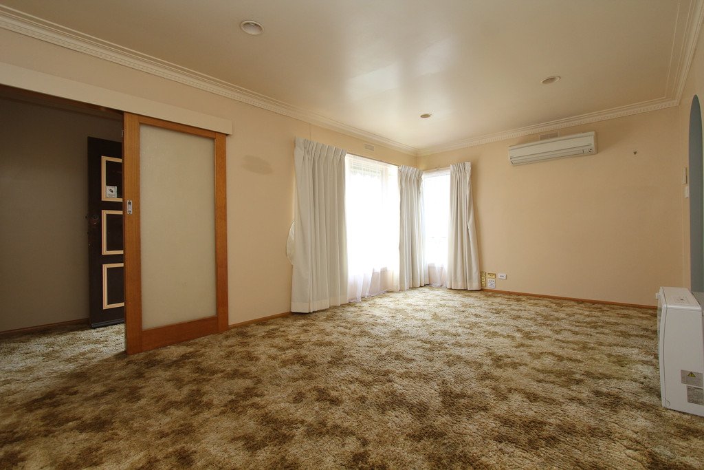 9 Conan Street WENDOUREE 4