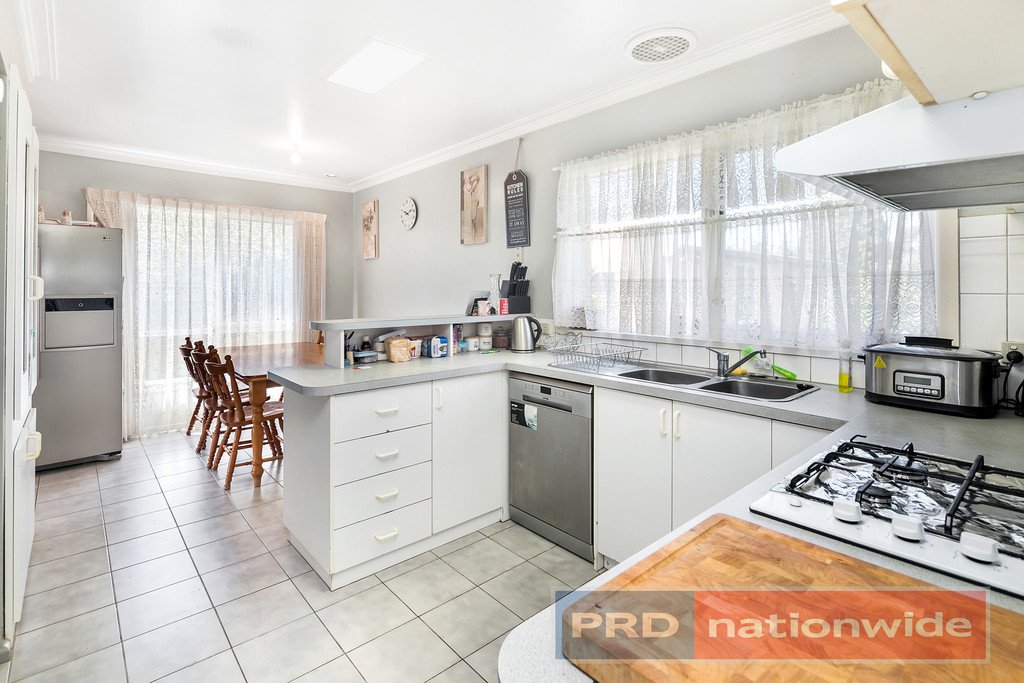 9 Conan Street WENDOUREE 2