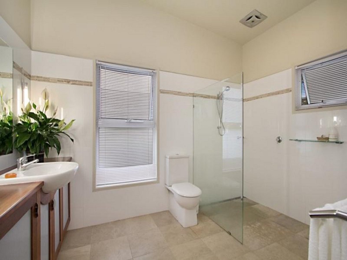9 Coolamon View Currumbin Valley 3