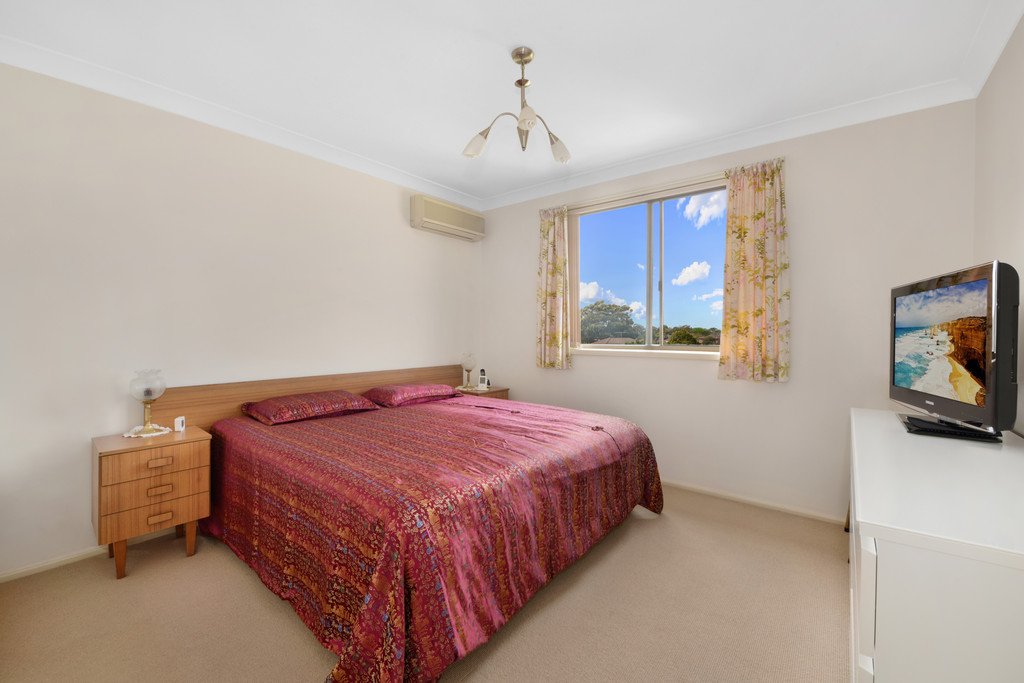 9 Cooloongatta Road BEVERLY HILLS 4