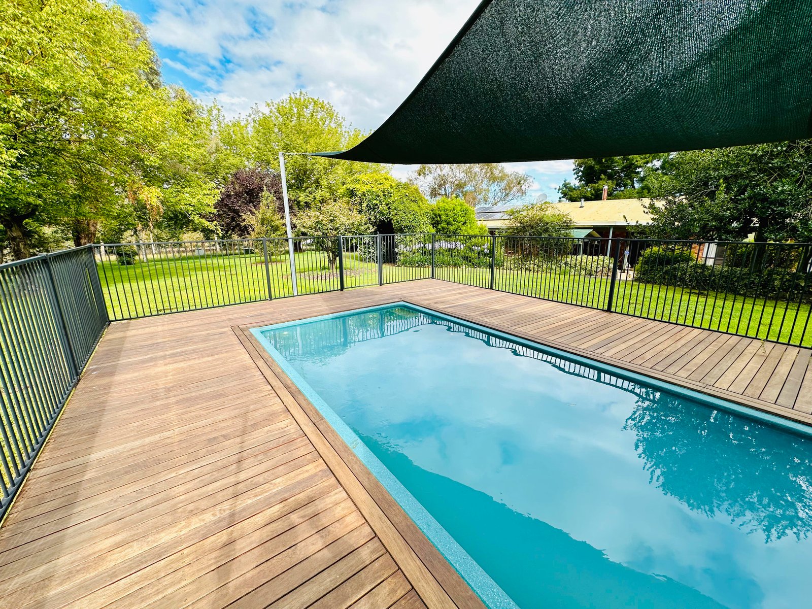 9 Coppabella Road TUMBARUMBA 1