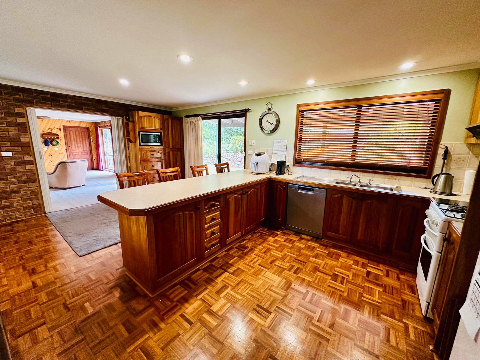 9 Coppabella Road TUMBARUMBA 8