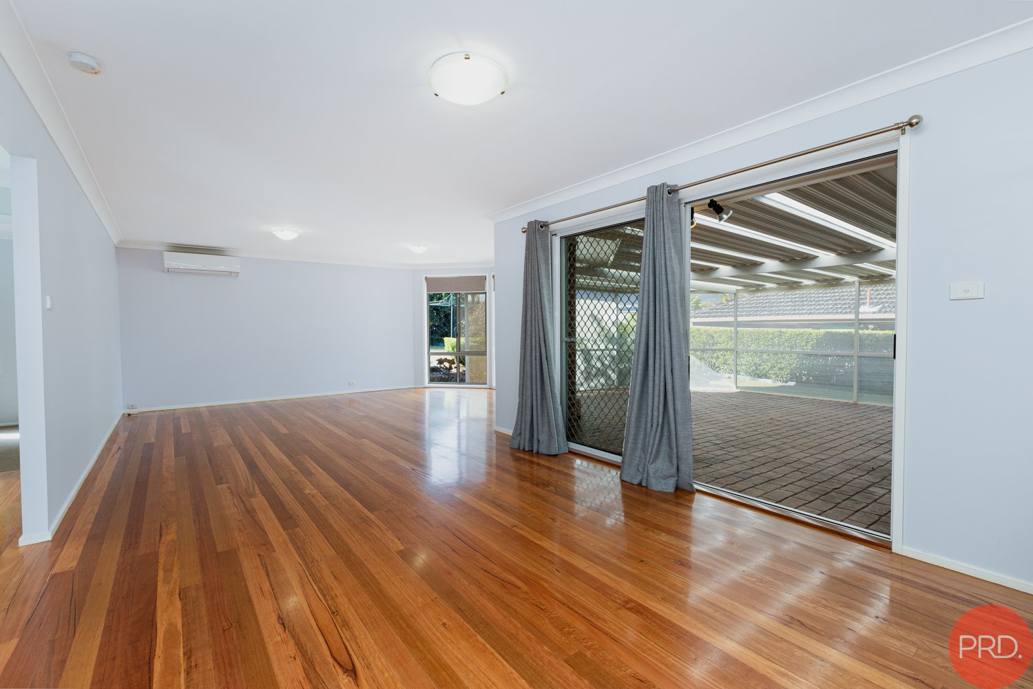9 Correa Close ABERGLASSLYN 12