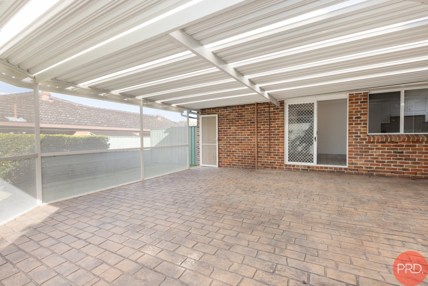 9 Correa Close ABERGLASSLYN 27