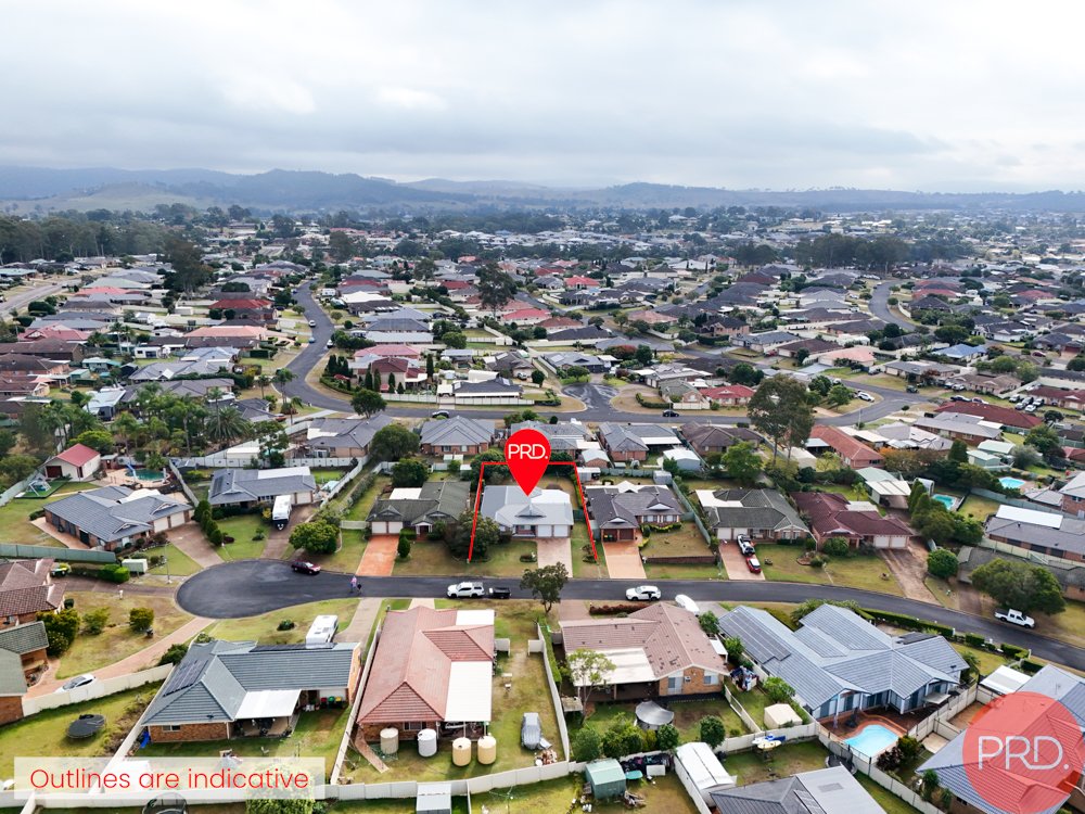 9 Correa Close ABERGLASSLYN 32