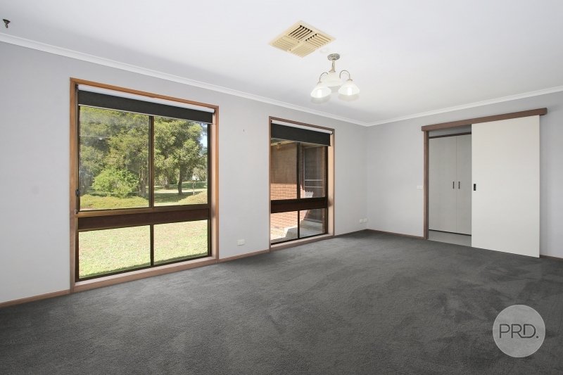 9 Crackenback Street THURGOONA 2