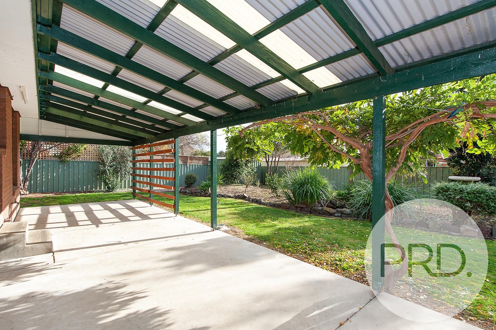 9 Crackenback Street THURGOONA 3