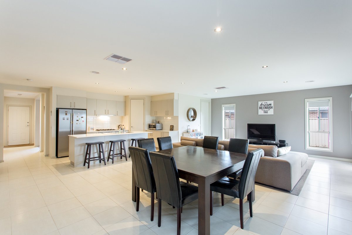 Gallery: 9 Creekstone Drive