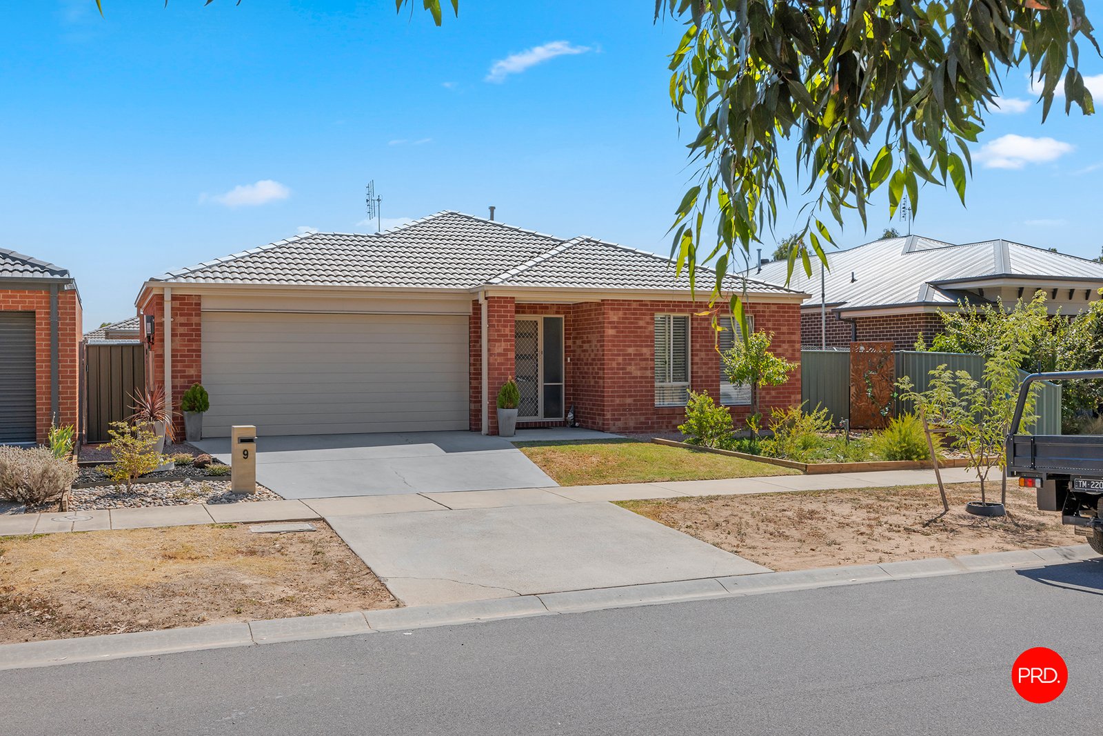 9 Creekview Place ASCOT 2