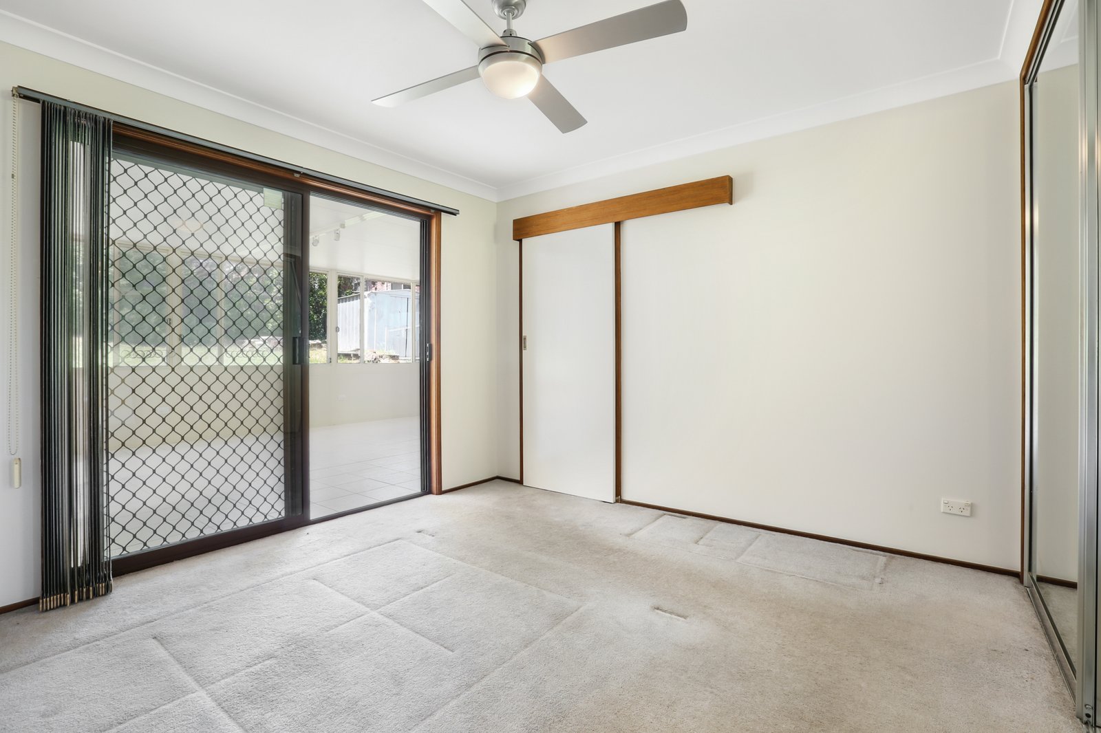 9 Crighton Place DAPTO 6