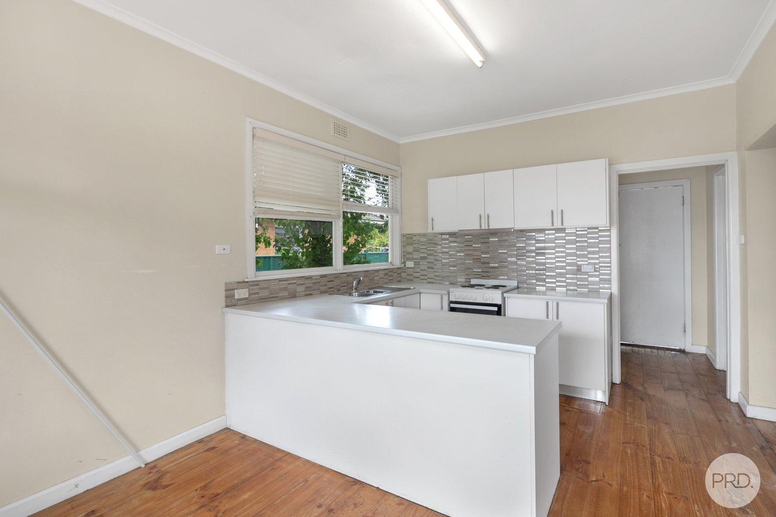 9 Cuthberts Road ALFREDTON 4