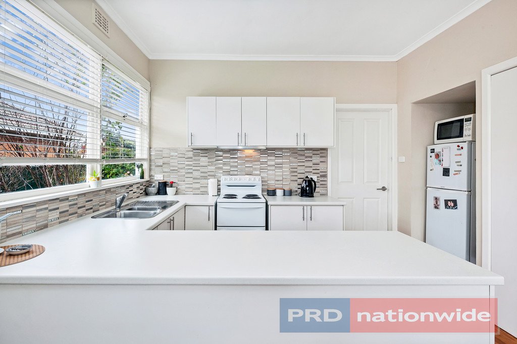 9 Cuthberts Road ALFREDTON 3