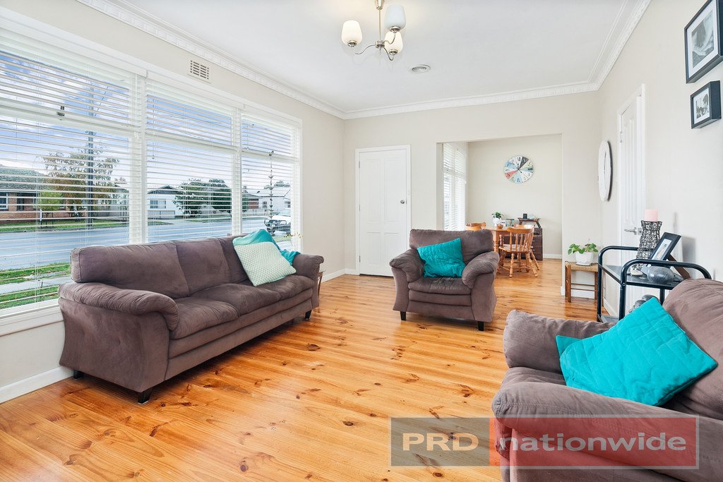 9 Cuthberts Road ALFREDTON 4