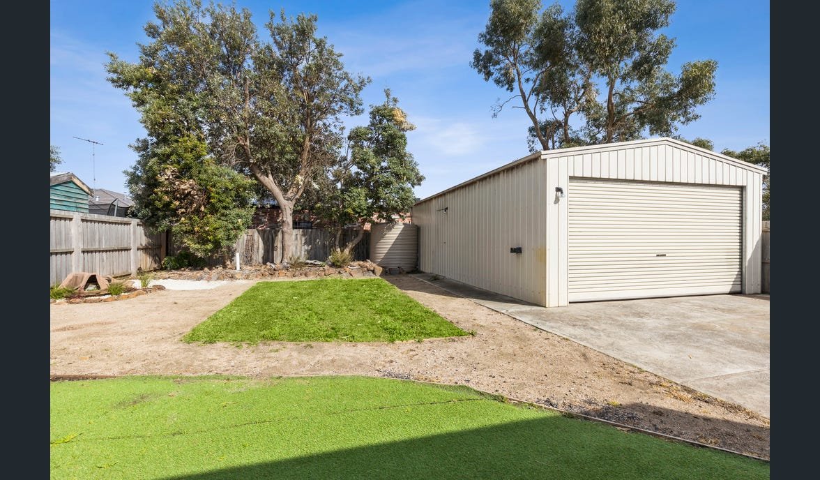 Real Estate and Property in 9 Cygnet Court, Queenscliff, VIC