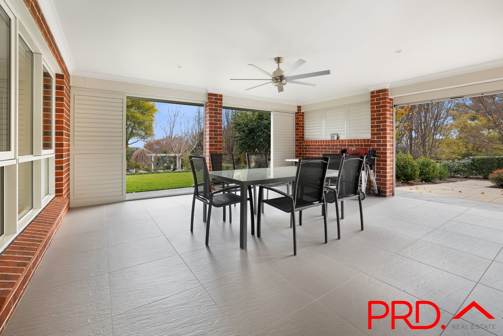 9 Daintree Circuit TAMWORTH 25