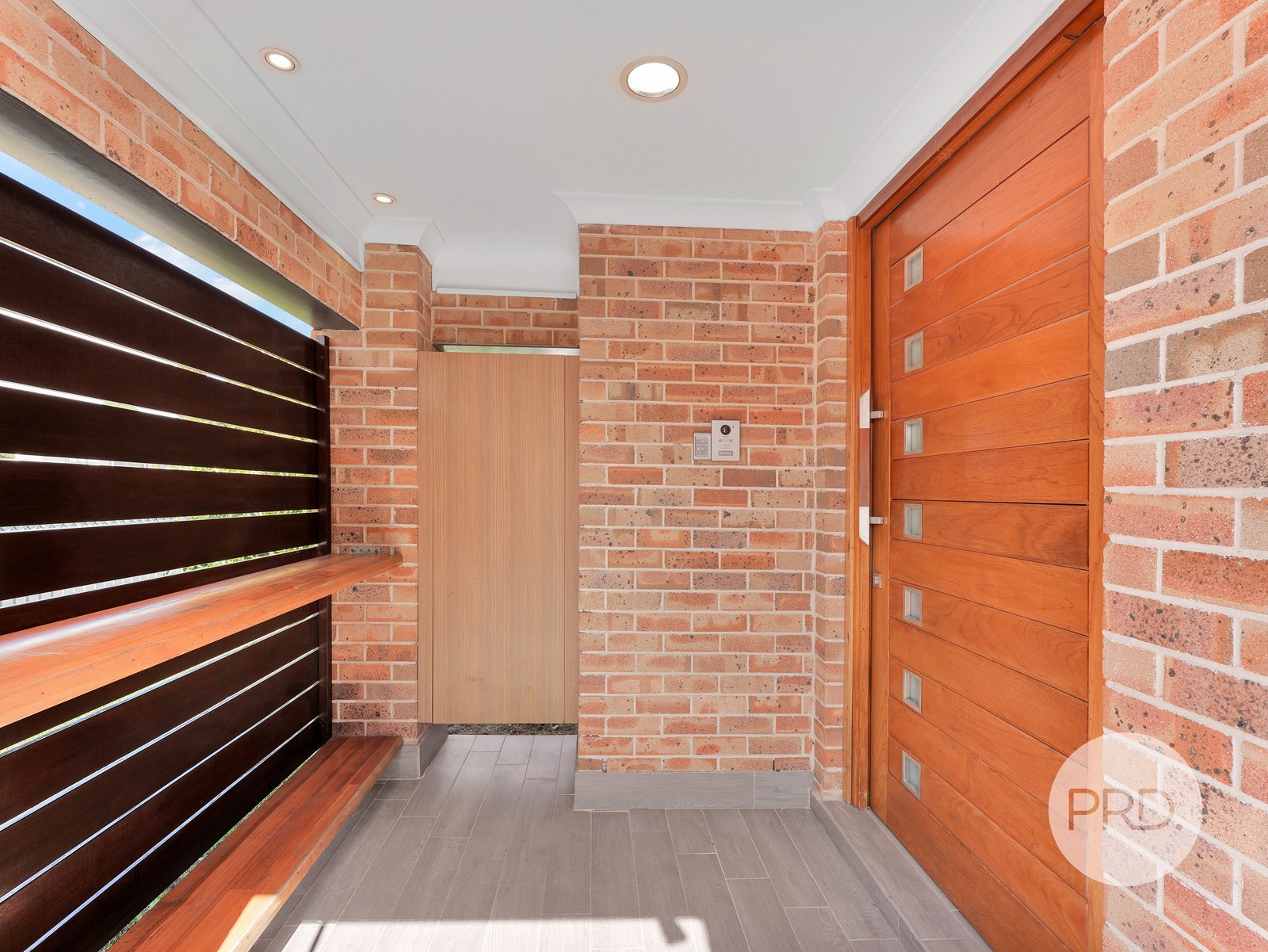 9 Dalrymple Street MINTO 3