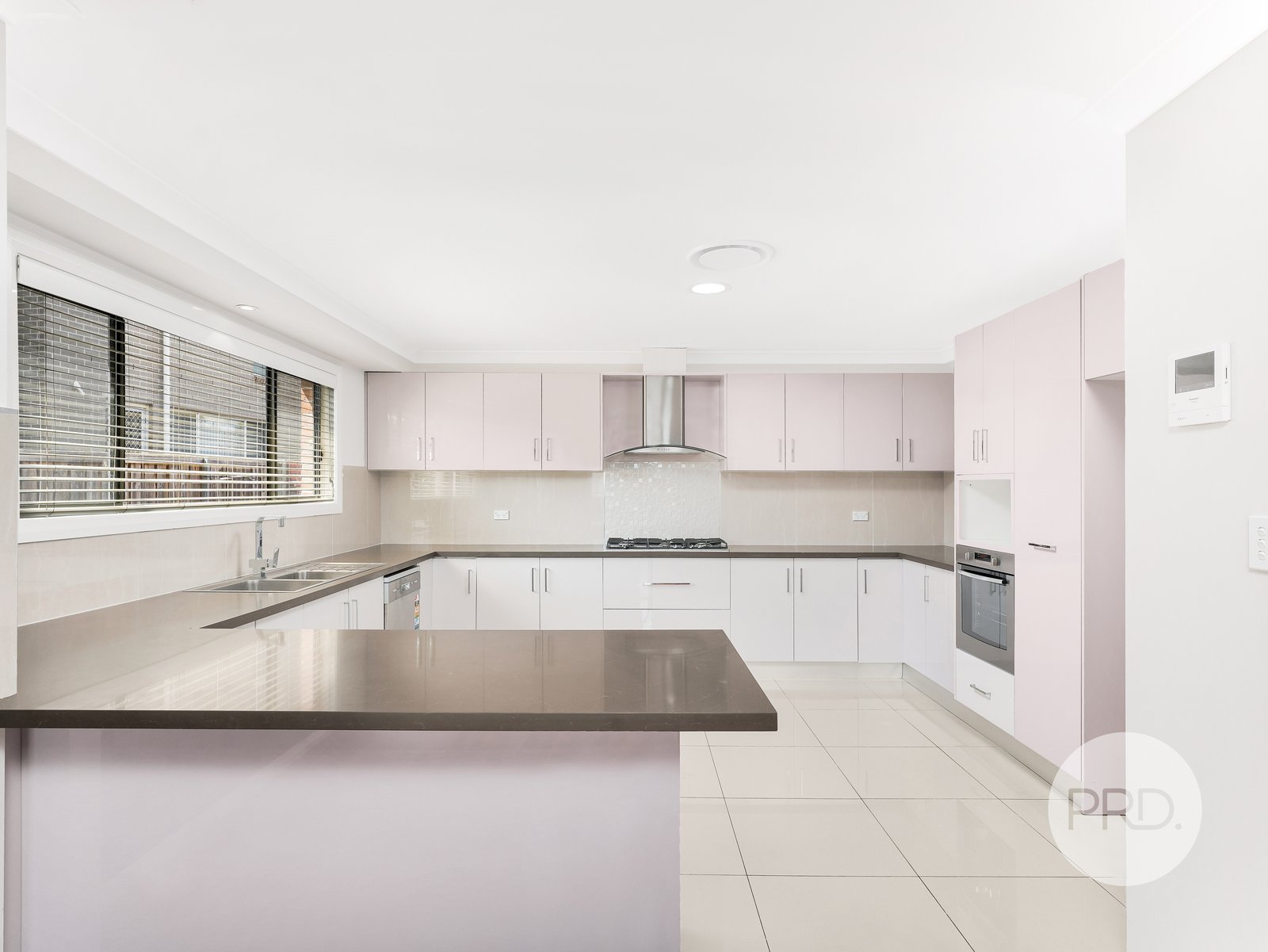 9 Dalrymple Street MINTO 6