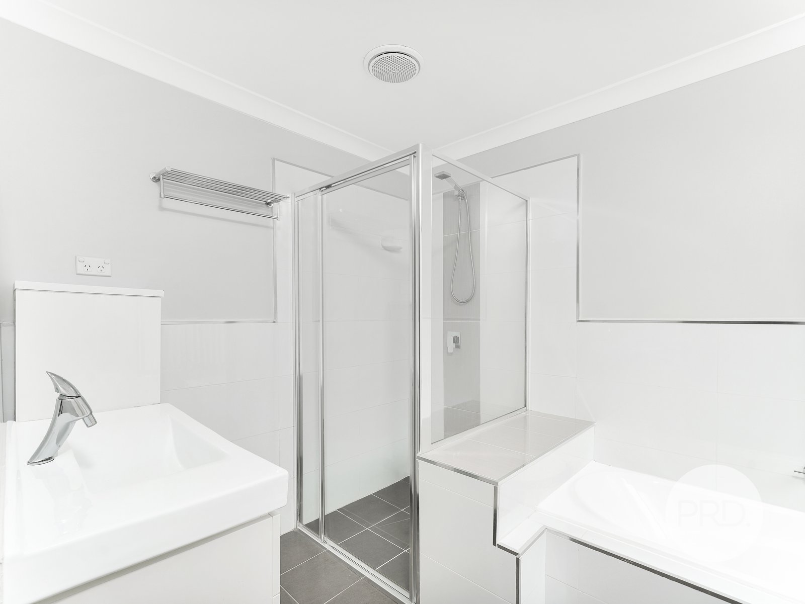 9 Dalrymple Street MINTO 9