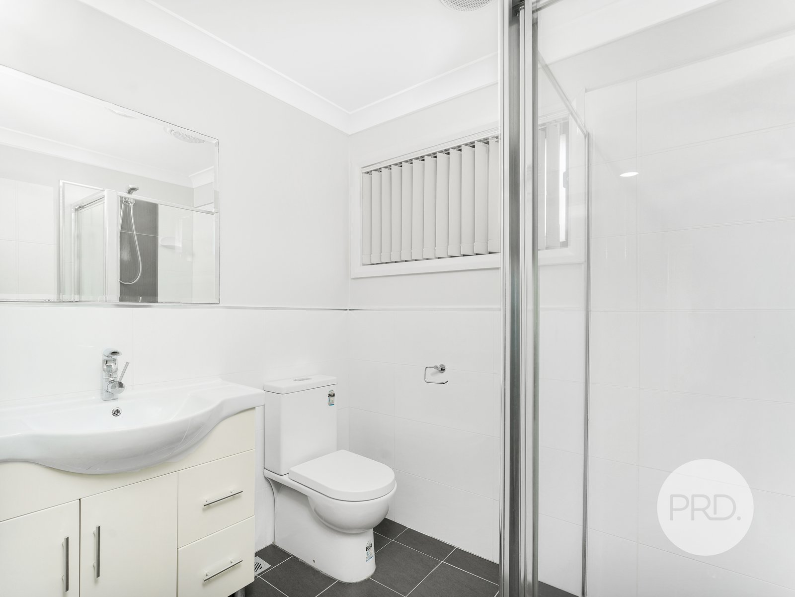 9 Dalrymple Street MINTO 11