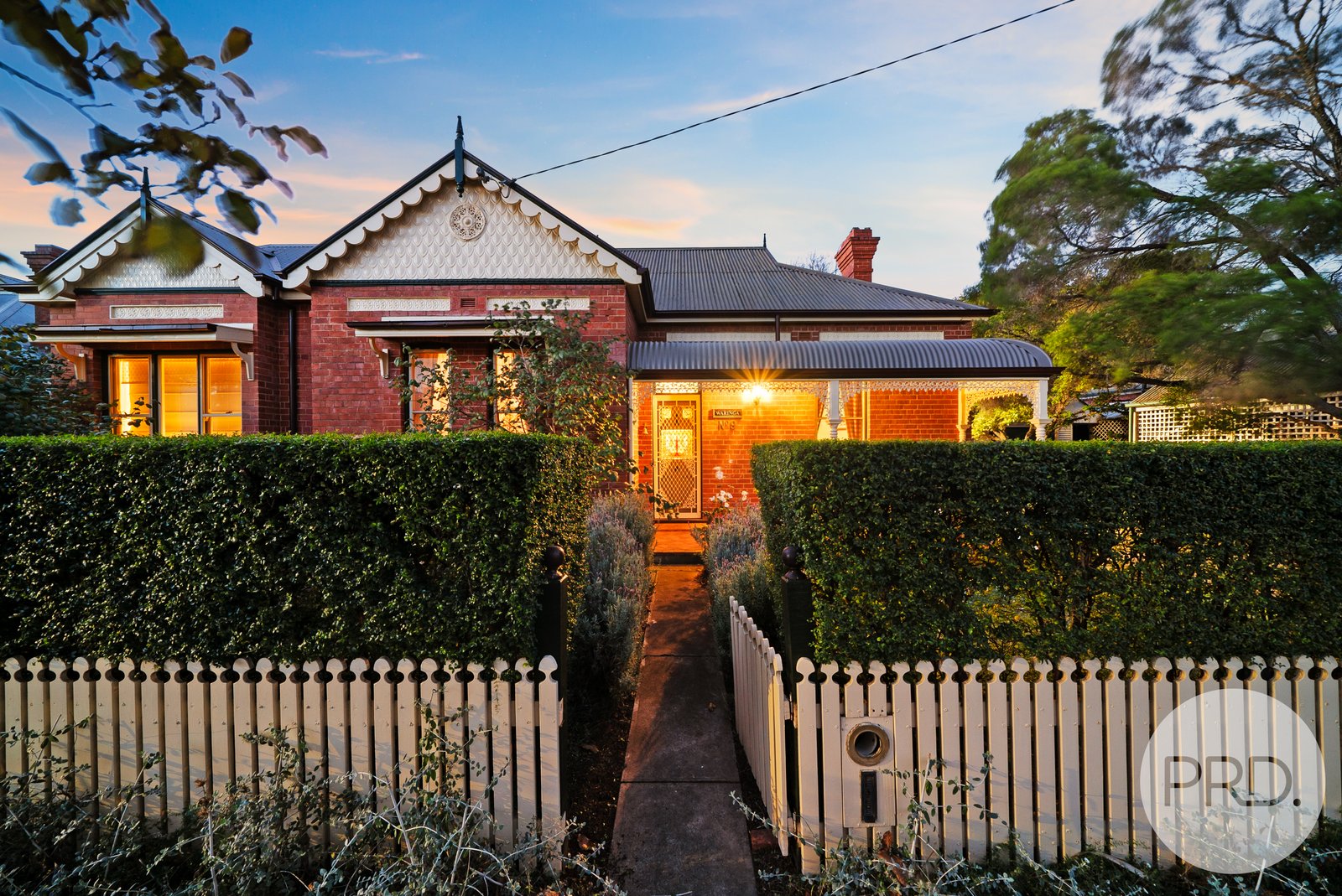 9 Darlow Street WAGGA WAGGA 4