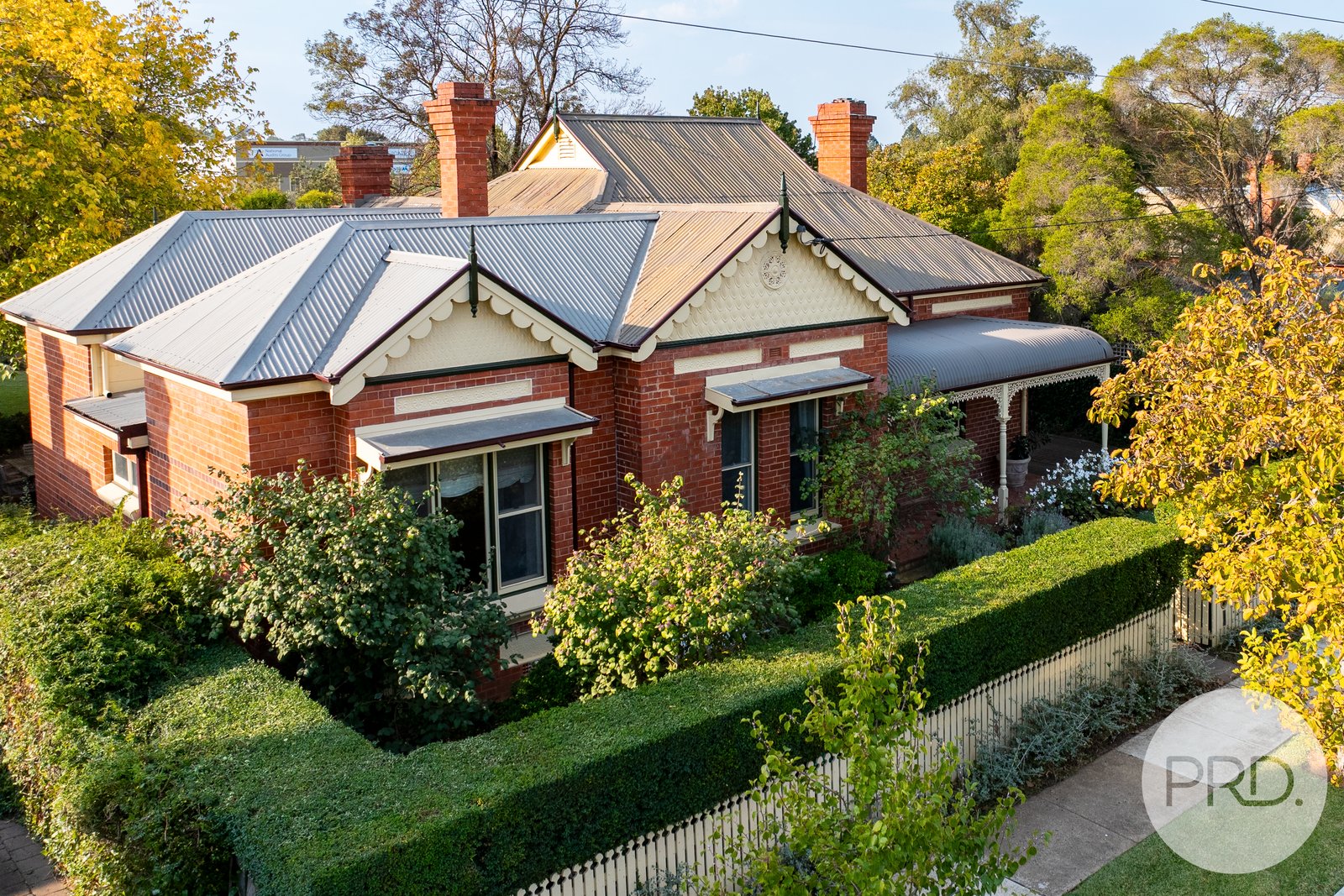 9 Darlow Street WAGGA WAGGA 5