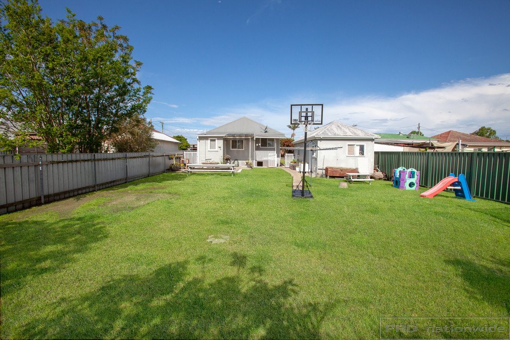 9 Darwin Street BERESFIELD 3