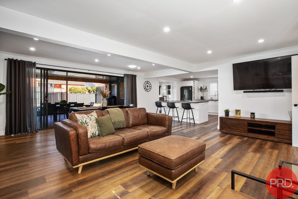 9 De Lisle Crescent METFORD 1