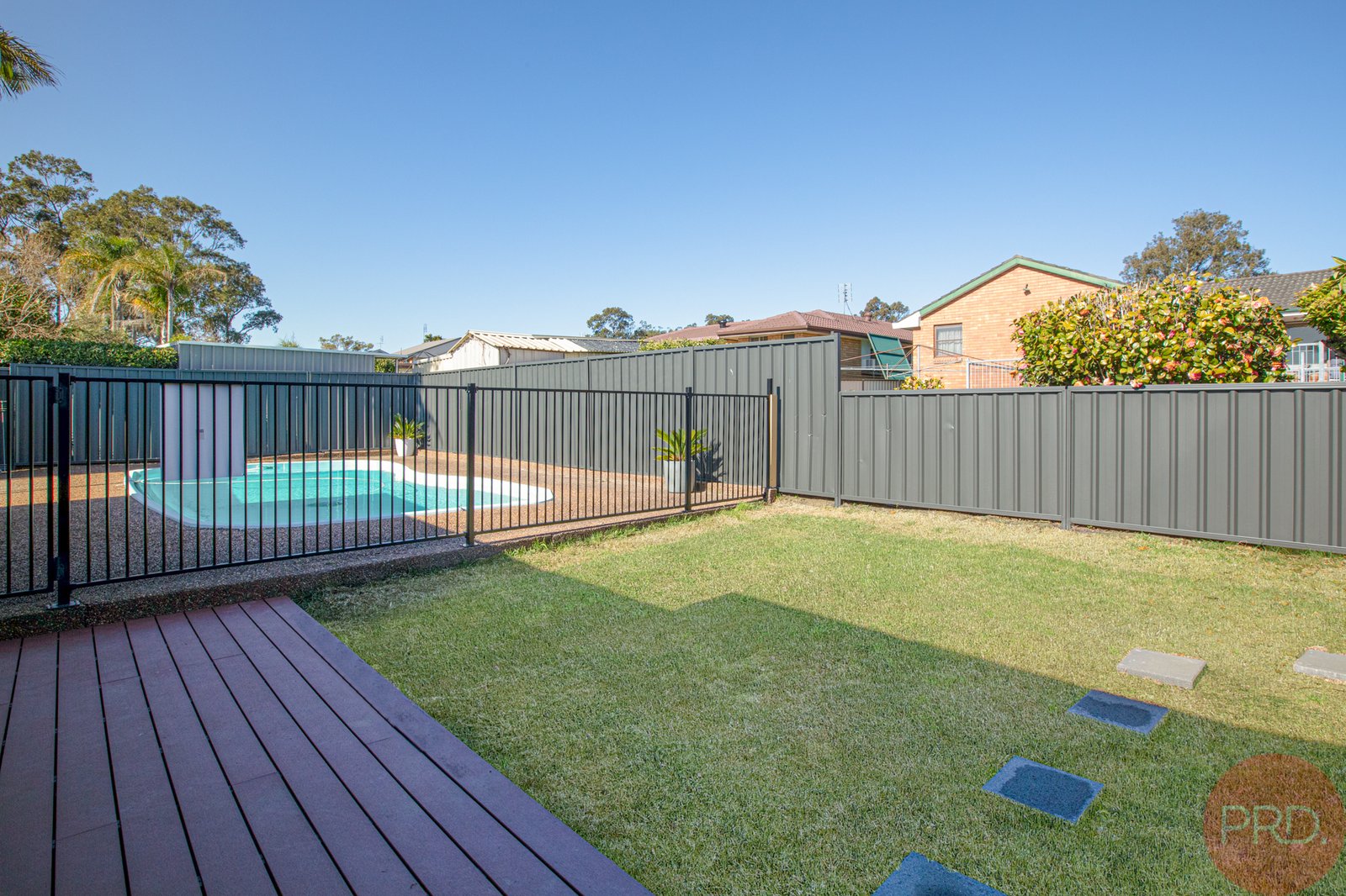 9 De Lisle Crescent METFORD 23