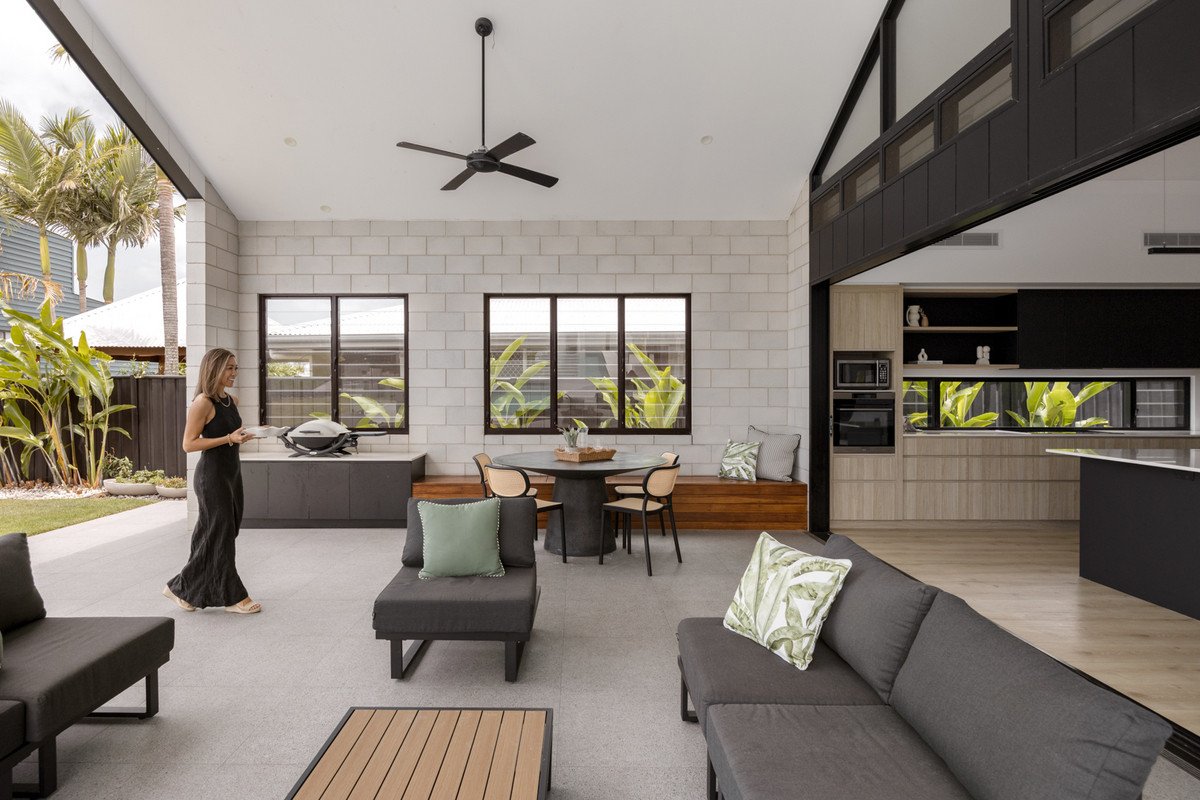 9 Denawen Street Palm Beach 9