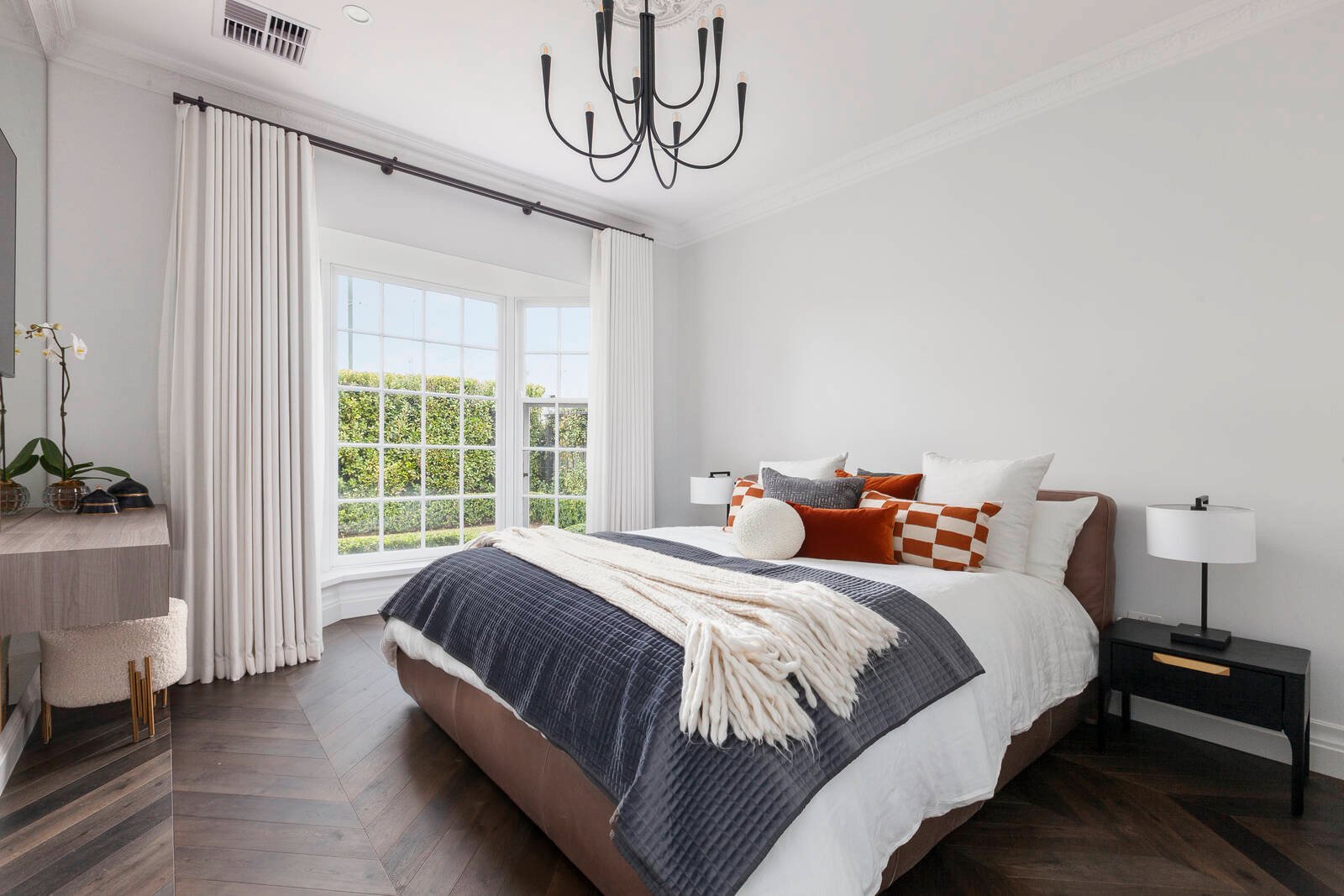 Real Estate and Property in 9 Denham Place, Toorak, VIC