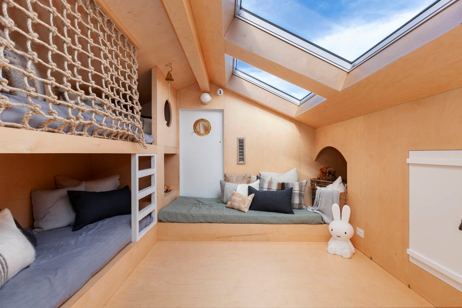 Real Estate and Property in 9 Denham Place, Toorak, VIC