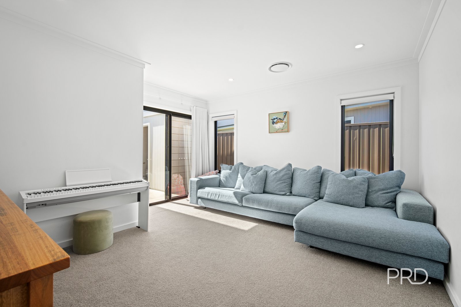 9 Denny Crescent GOBBAGOMBALIN 5